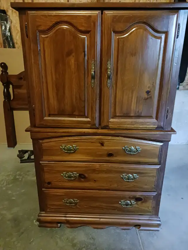 Solid wood  Tallboy chest and matching headboard in Beds & Mattresses in Kingston - Image 2