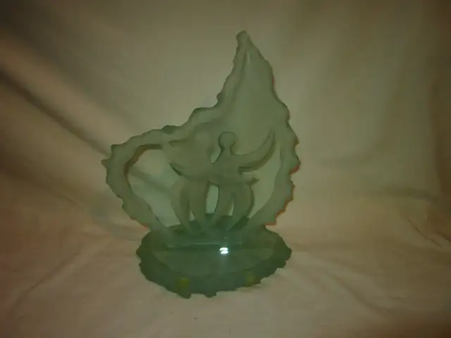 "Embrace" ~ Signed ~ Glass Art B15 in Arts & Collectibles in Winnipeg - Image 6