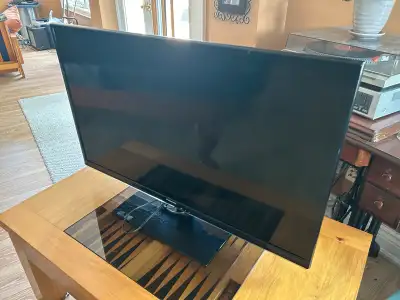 Panasonic TV 39”, View more