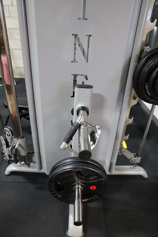 Multifunctional SMITH MACHINE (NEW) in Exercise Equipment in Mississauga / Peel Region - Image 4