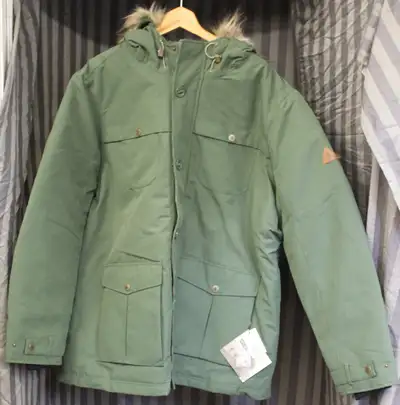 NEW XXL - Woods Hooded Winter Coat/Parka, View more
