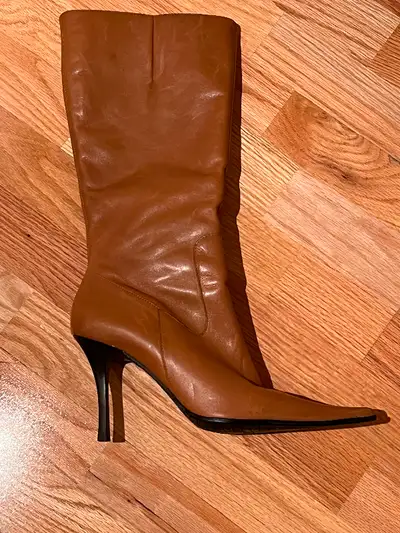 Women’s leather boots. Size 9. New., View more