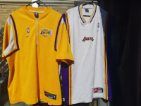 LA Lakers  Basketball Team  Jersey Zip Warm Up Jacket   New