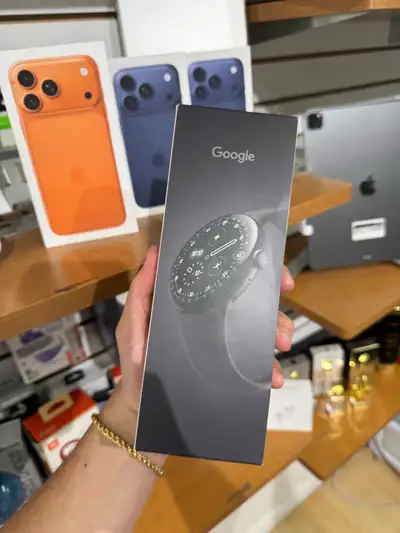 Google Pixel Watch 4 LTE - Smartwatch - Excellent Condition, View more