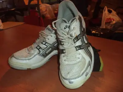 ASICS GEL ROCKETS RUNNING SHOES, View more