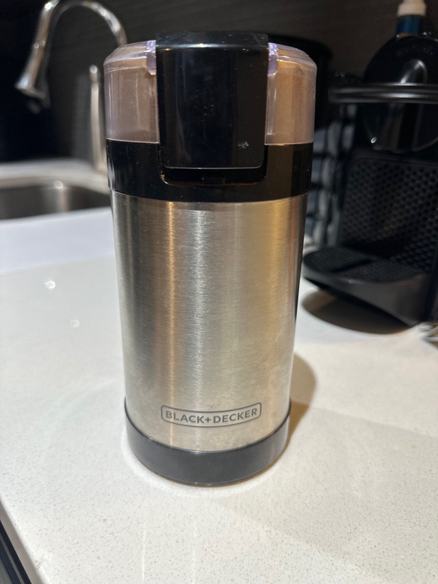 Coffe Grinder - Black & Decker  in Coffee Makers in City of Montréal