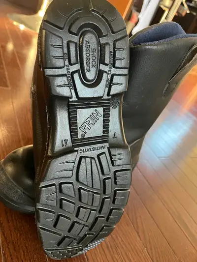 Metal head working boots for 80$, View more