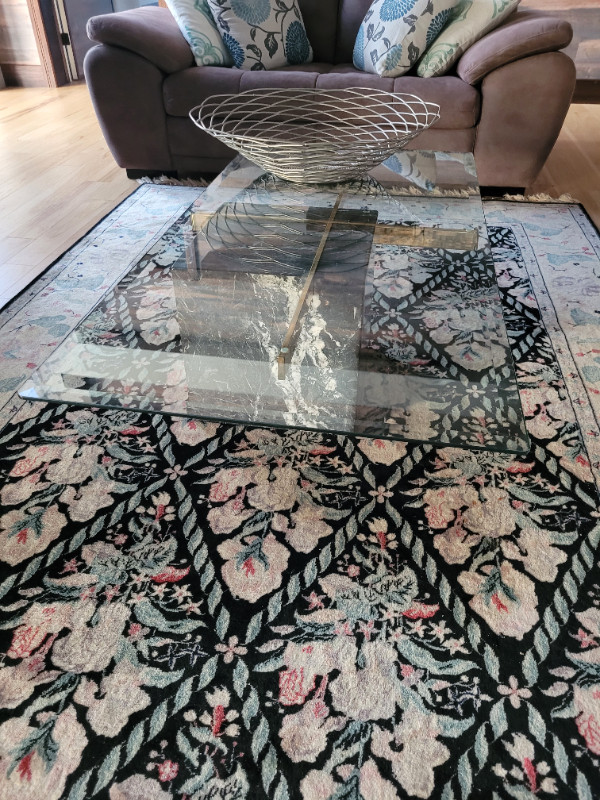Glass coffee table with marble stand in Coffee Tables in Leamington - Image 4