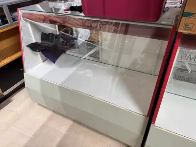 FS: 2 Retail Displays 48L x 19H x 41.5W, View more