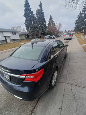 2013 Chrysler 200