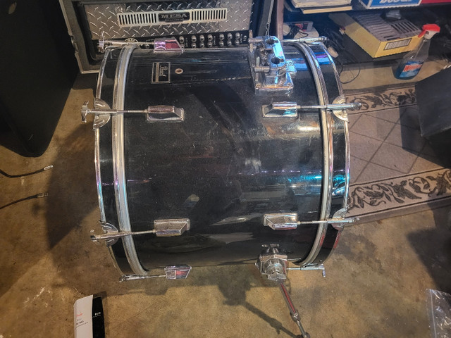 Pearl Export Series 22x18 bass drum  in Drums & Percussion in Sudbury