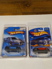 Hot Wheels Rare Roadrcr Corvettes, Bugatti Veyron Lot of 4 NIP