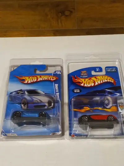 For sale. Hot Wheels Rare Roadrcr Corvettes, Bugatti Veyron Lot of 4 NIP. Includes: HW Roadrcr RARE...