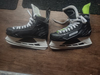 Bauer size 10 mens XLS Ice hockey skates