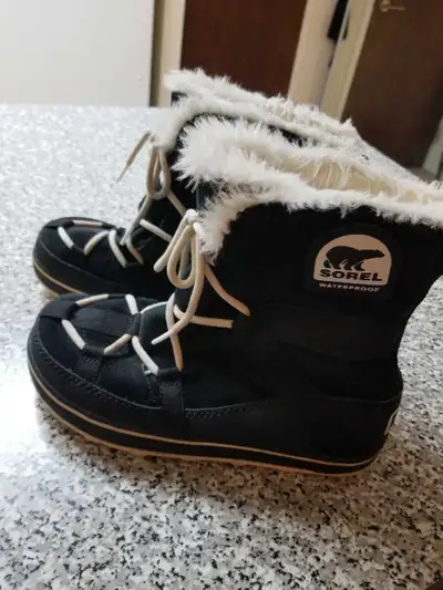 SOREL Waterproof lady boots # 7, View more