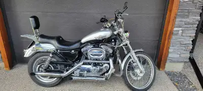 Harley 1200 100 anniversary edition Comes with windshield as well. Barely rode it at all. Great shap...