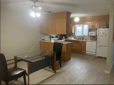 Furnished Master Bedroom for Rent – Nutana ✨ Perfect for a Single Female Professional or Student ✨Lo...