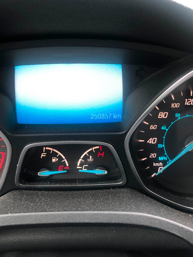 2016 ford escape for sale in Cars & Trucks in Barrie - Image 3
