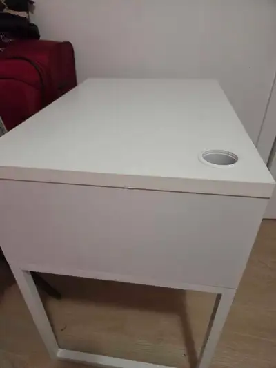 Have to move selling it urgently. There are other products too like bed, folding chair, you can look...