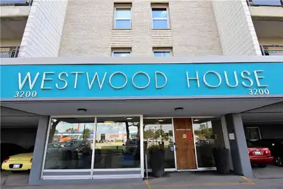 2 Bedroom Suite in Westwood- All Utilities Included
