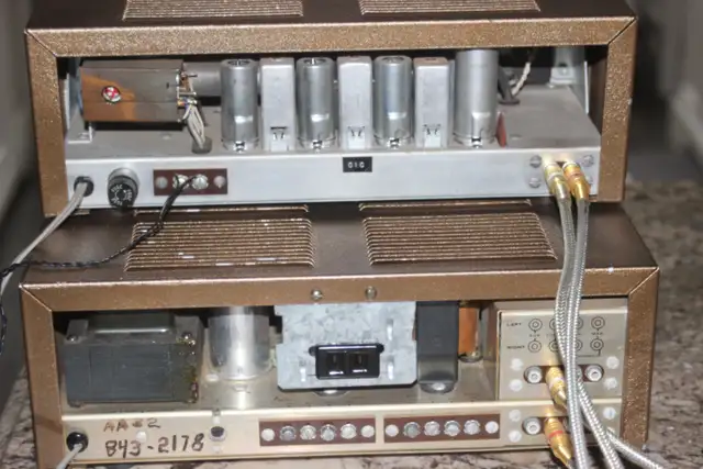 Vintage Excellent HEATHKIT STEREO SETUP in Stereo Systems & Home Theatre in City of Toronto - Image 3