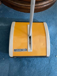 Vintage 60s Vaccum HOKY 23T Vintage Floor Carpet Sweeper Non Ele