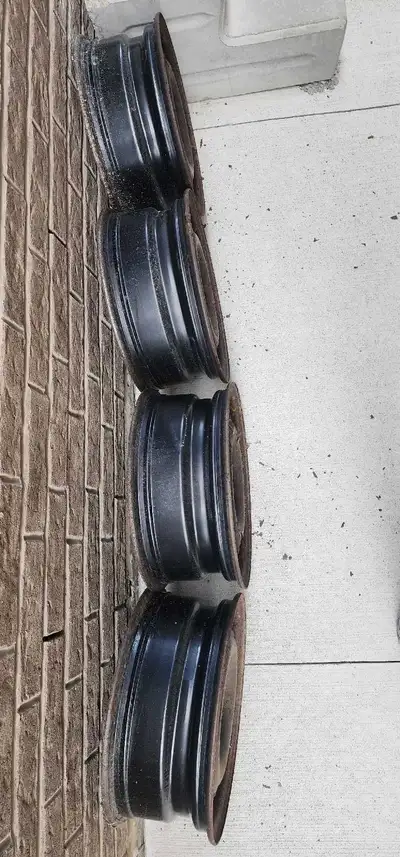 Selling a set of four 17-inch steel wheels. These were used on a 2025 Toyota RAV4. They have some su...