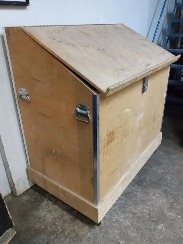 Portable  Job Box w/ Lift Lid63234702494211124