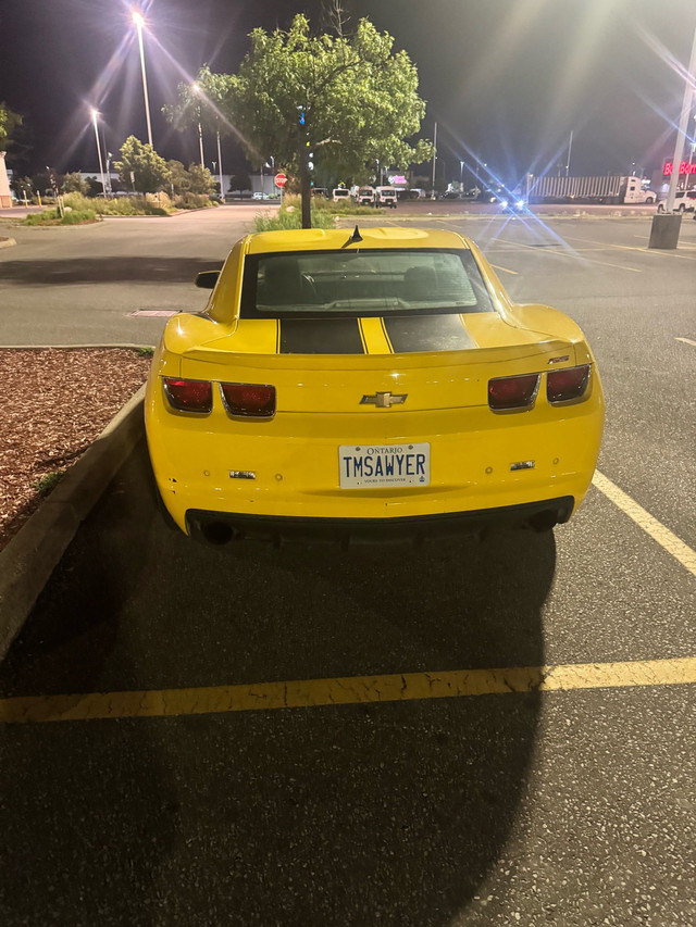 179,482 km 2010 Camaro 2SS (SS/RS) in Cars & Trucks in Windsor Region - Image 2