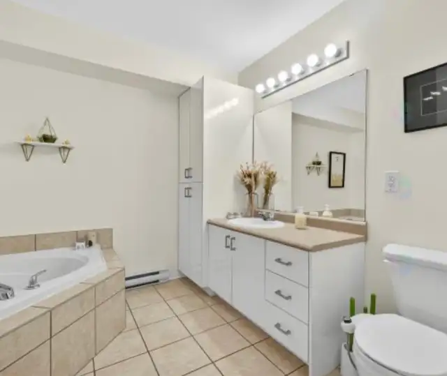 2-bedroom condo unit for rent immediately- (1092 sqft)