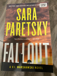 Book : Fallout by Sara Paretsky