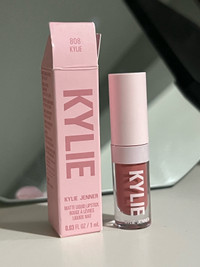 Kylie Jenner lipstick 