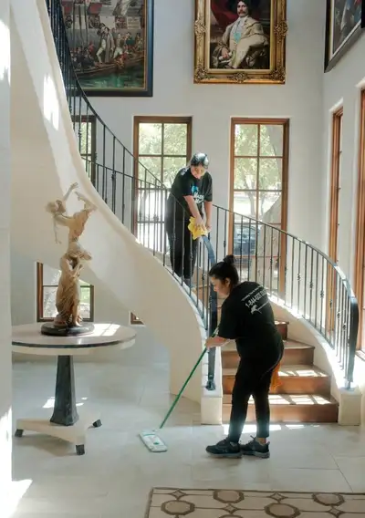 Professional Cleaning Services – Transform Your Space Today Experienced, Licensed & Insured Cleaner...