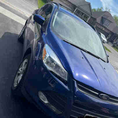 2013 Ford Escape SE in Cars & Trucks in Trenton