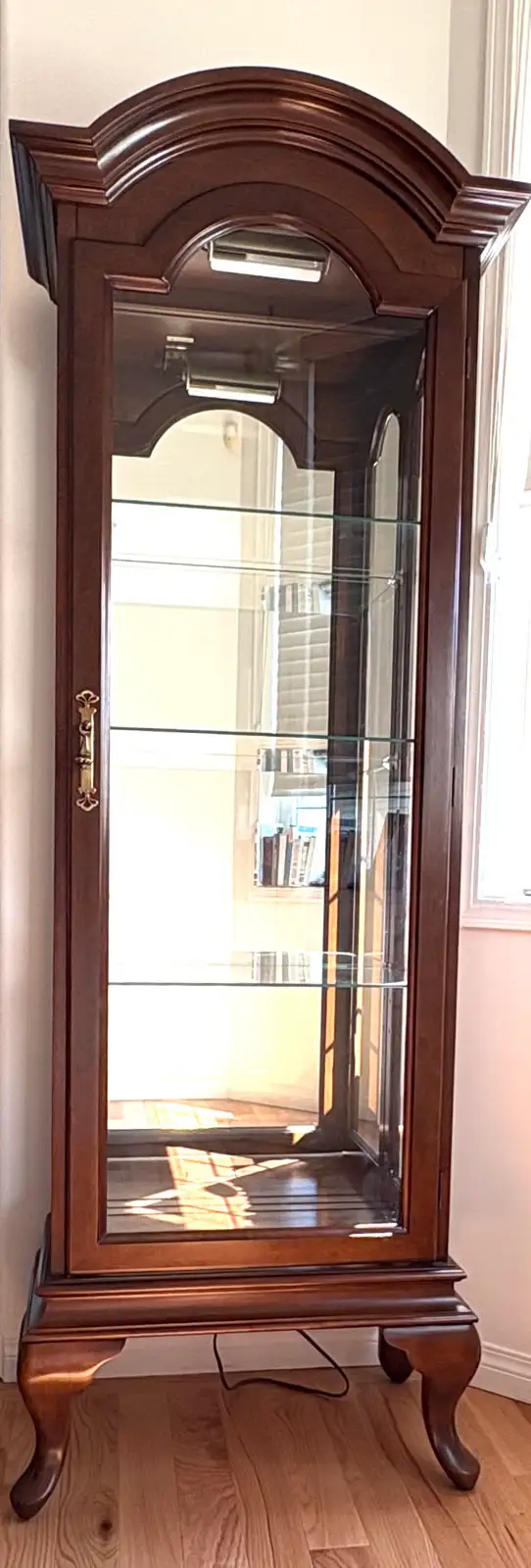 Mirrored curio cabinets with lighting 2available) in Hutches & Display Cabinets in Edmonton - Image 3