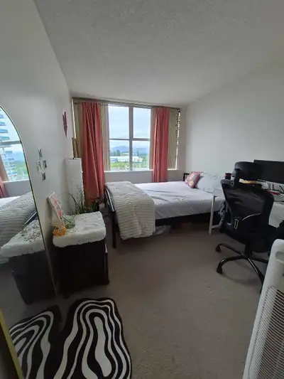 Delta / Surrey Rentals (Scott Rd & 80 Ave) Available July 1, 2026 Looking for a like-minded roommate...