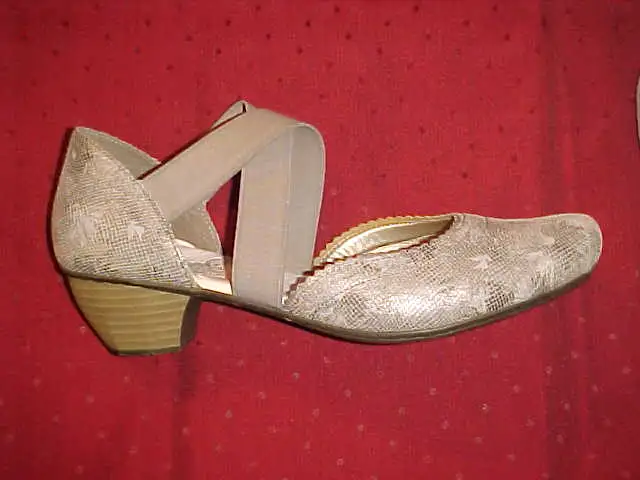 RIEKER ANTISTRESS SHOES in Women's - Shoes in Calgary - Image 3