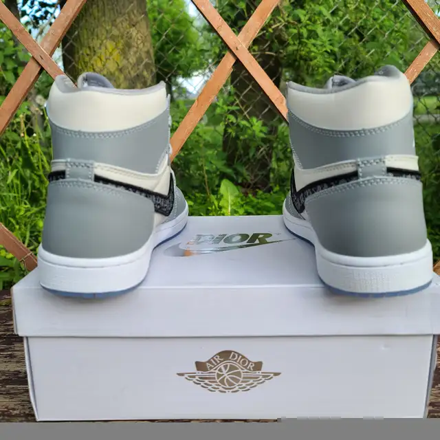 100% Brand New Doir Jordan 1 Retro High in Men's Shoes in Oshawa / Durham Region - Image 6