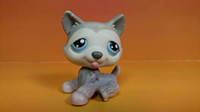 Littlest Pet Shop #70 Light Gray & White Sitting Husky Dog 2005