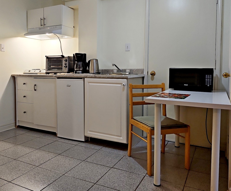 $1100 1 Bedroom, 1 Bathroom Basement apartment 1
