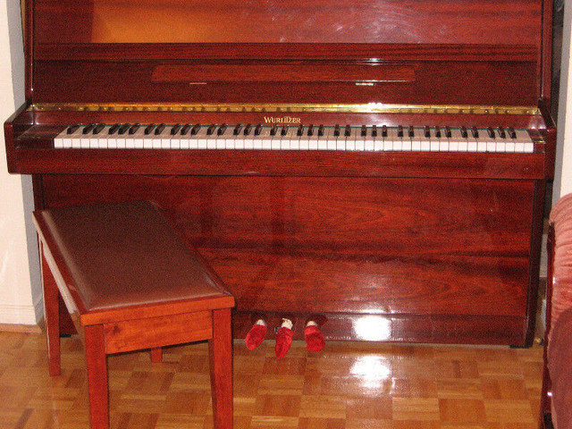 Wurlitzer WP50   Piano in Pianos & Keyboards in Mississauga / Peel Region