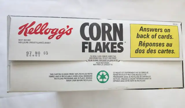 STAR TREK Captain Kirk Kellogg’s Corn Flakes Cereal Box in Arts & Collectibles in Kitchener / Waterloo - Image 8