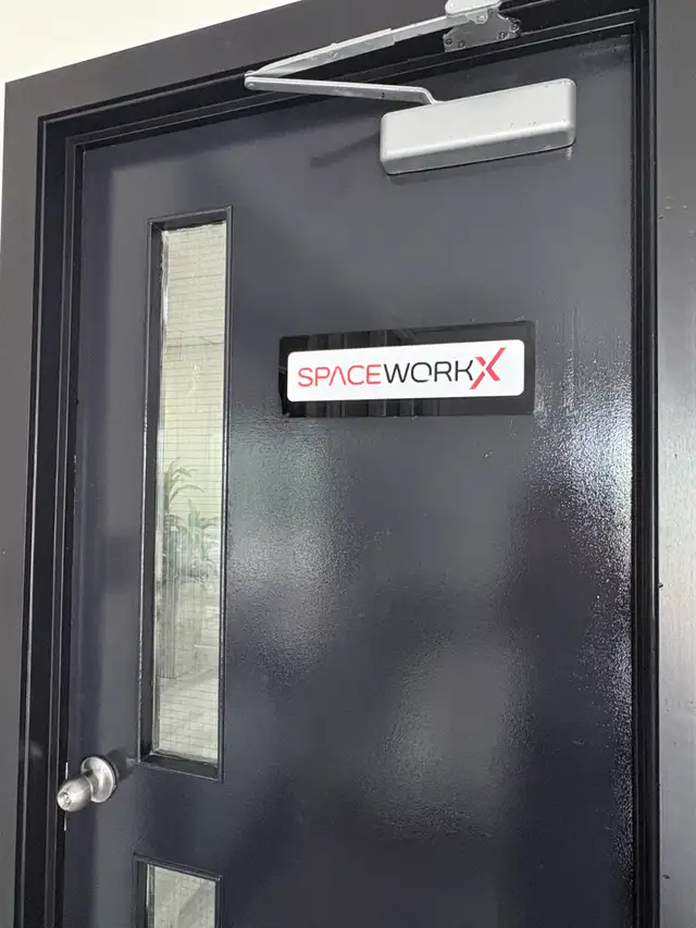 Find the perfect office space for your business! in Ontario in Canada - Image 6