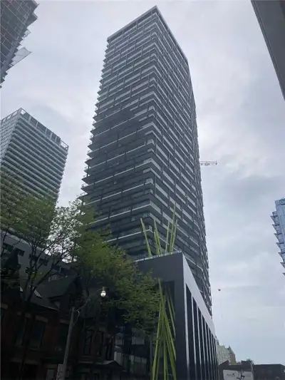 Studio / 1 Bedroom at Peter and Richmond