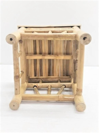 Bamboo PLANT STAND in Home Décor & Accents in St. Catharines - Image 2