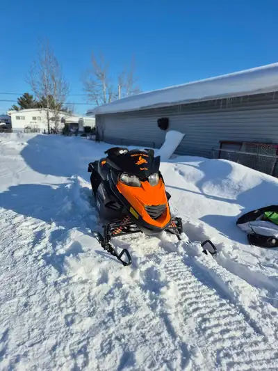 Z1 TURBO for sale has improve stock set up 240hp. Hand guards MBRP trail can. 2 new belts with 4053...