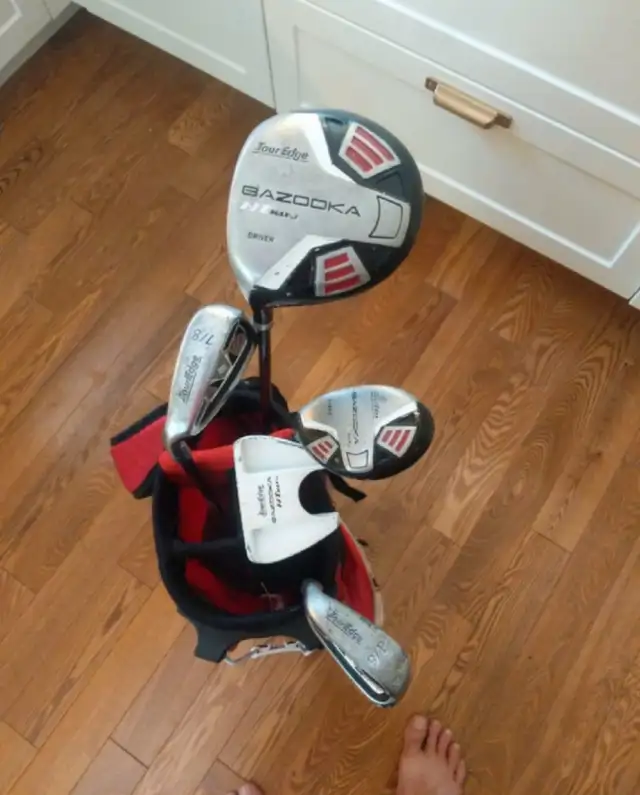 Tour Edge Golf clubs for kids age 8-13 (left handed) in Golf in City of Toronto - Image 3