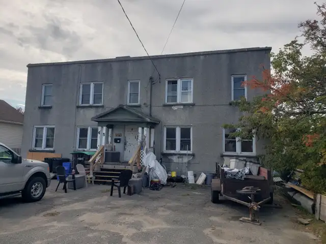 Are you in need of selling your damaged or outdated property?