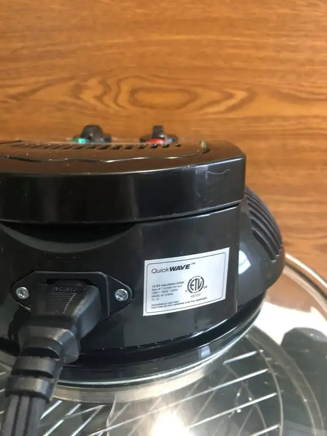 QuickWave Oven in Toasters & Toaster Ovens in Mississauga / Peel Region - Image 4