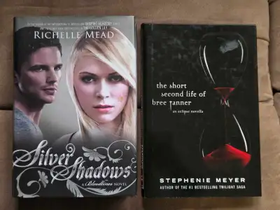 Vampire Academy & Twilight Saga Books, View more